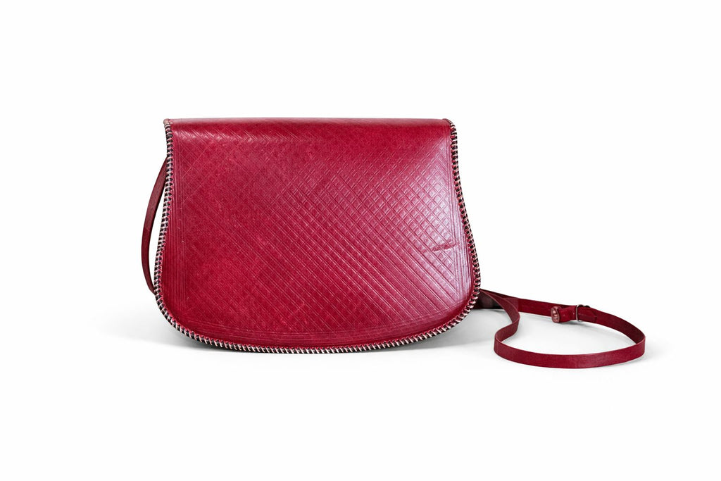 Royal Crimson – Handcrafted Leather Crossbody Bag